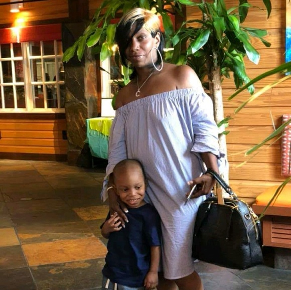 Meet your Posher, Chika - Picture 1 of 1